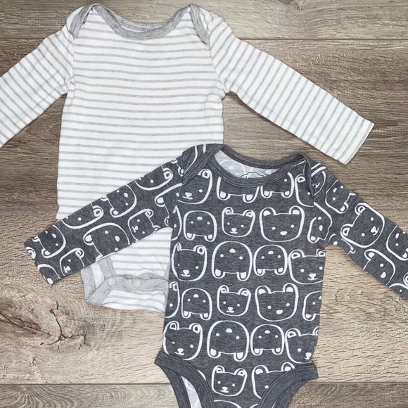 Lamaze Organic Long Sleeve Onesie Bundle 6 Months Gray Bears - Picture 11 of 14